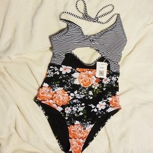 Secret fragrance print one piece